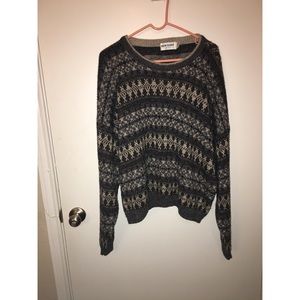 SALE NEW ERA sweater